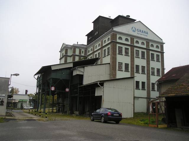 sklad mirovice